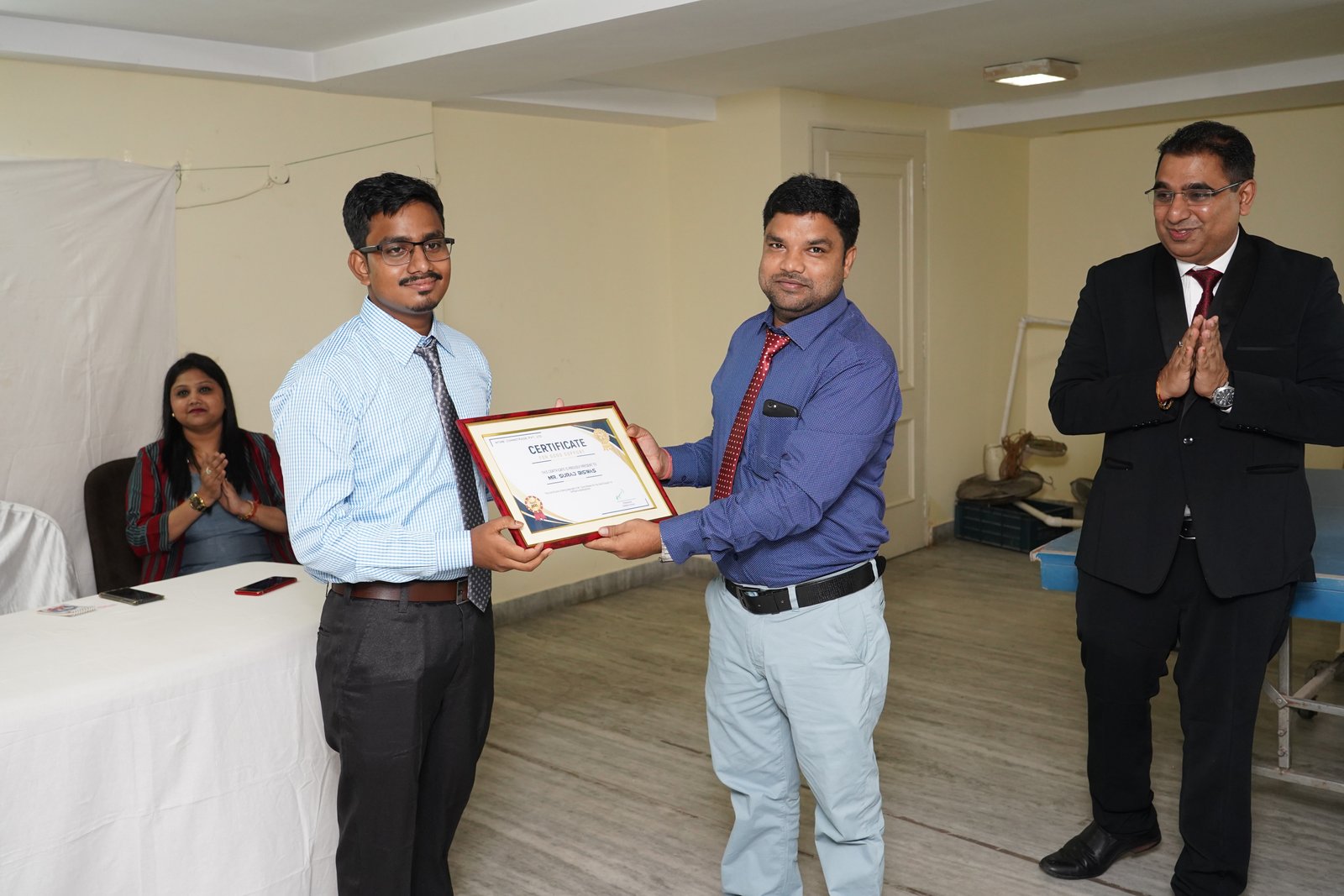Suraj Biswas Awarded for Software Implementation by Anand Das 